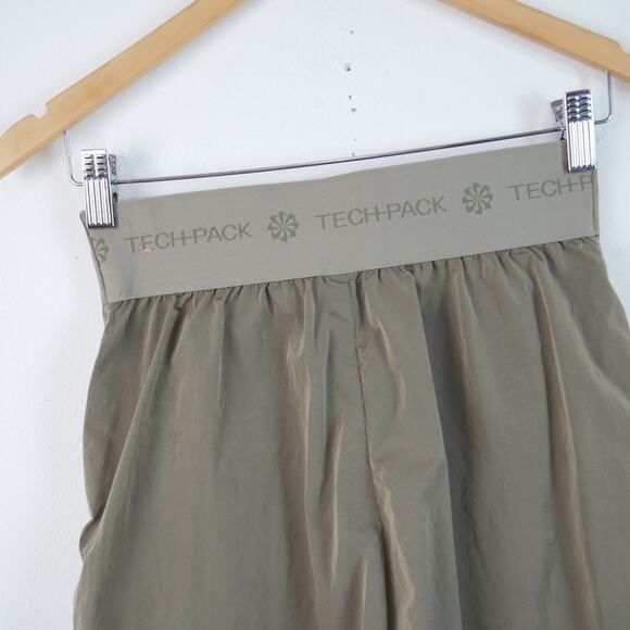 Nike Tech Pack Pants XS Nylon Khaki Green Paratrooper Baggy Gorpcore Utility Y2K - Picture 8 of 11